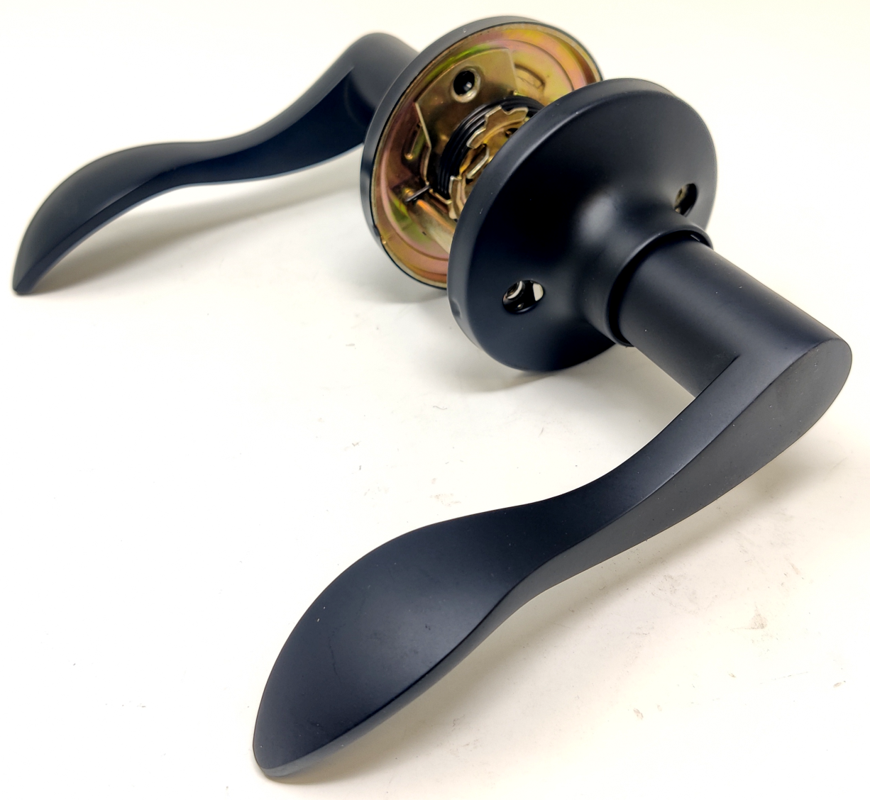 wave style door lock handle for interior door 1860